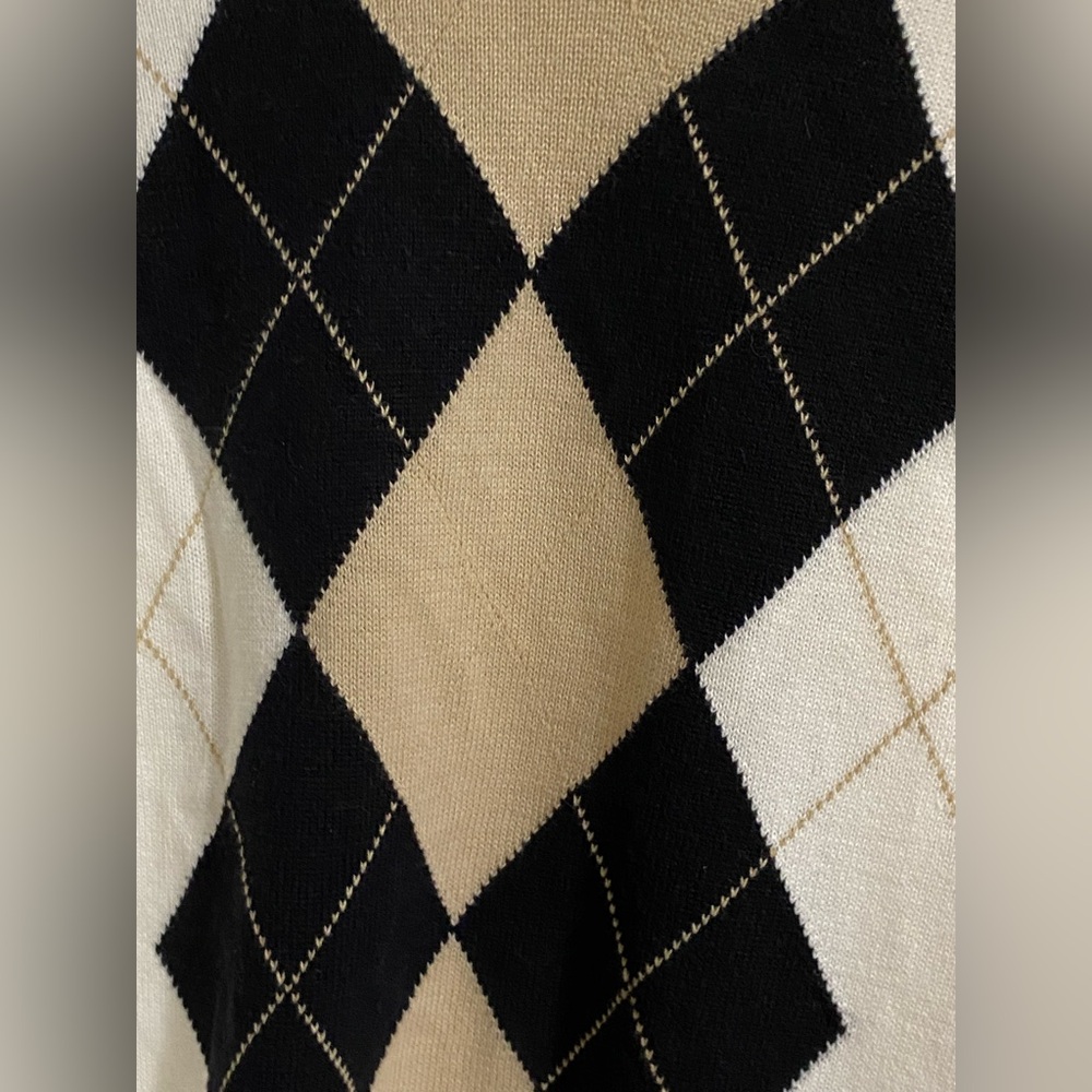 IZOD.. 2-WOMENS ARGYLE V-NECK SWEATERS - Picture 12 of 16